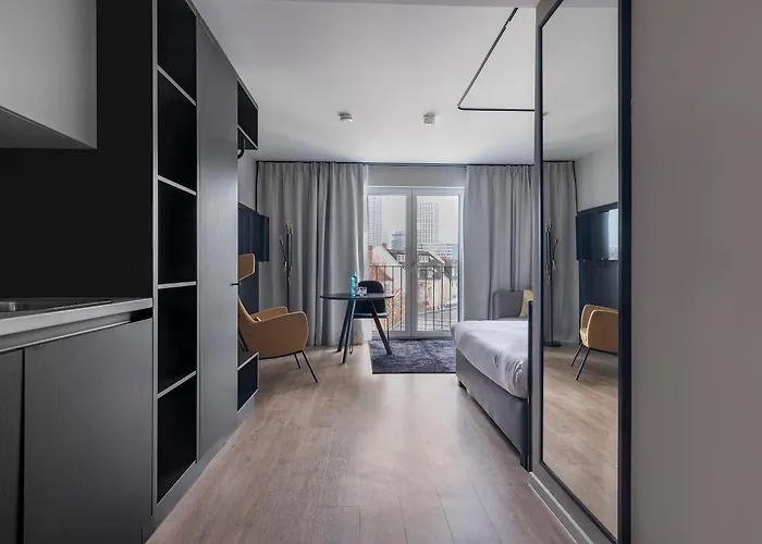 Numa Frankfurt Bloc Apartahotel 4*