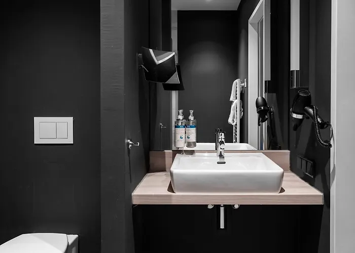 Numa Frankfurt Bloc Apartahotel 4*