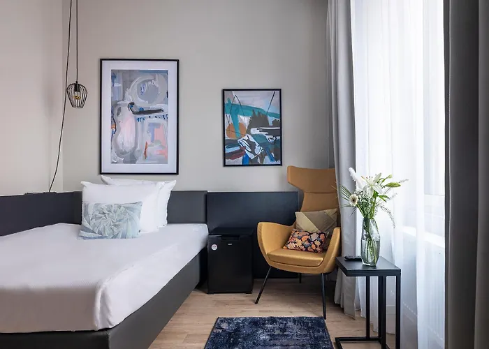 Numa Frankfurt Bloc 4*