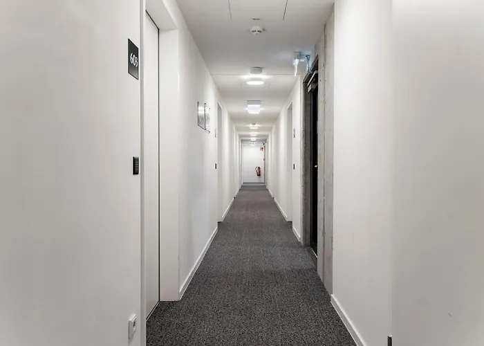 Numa Frankfurt Bloc Apartahotel 4*